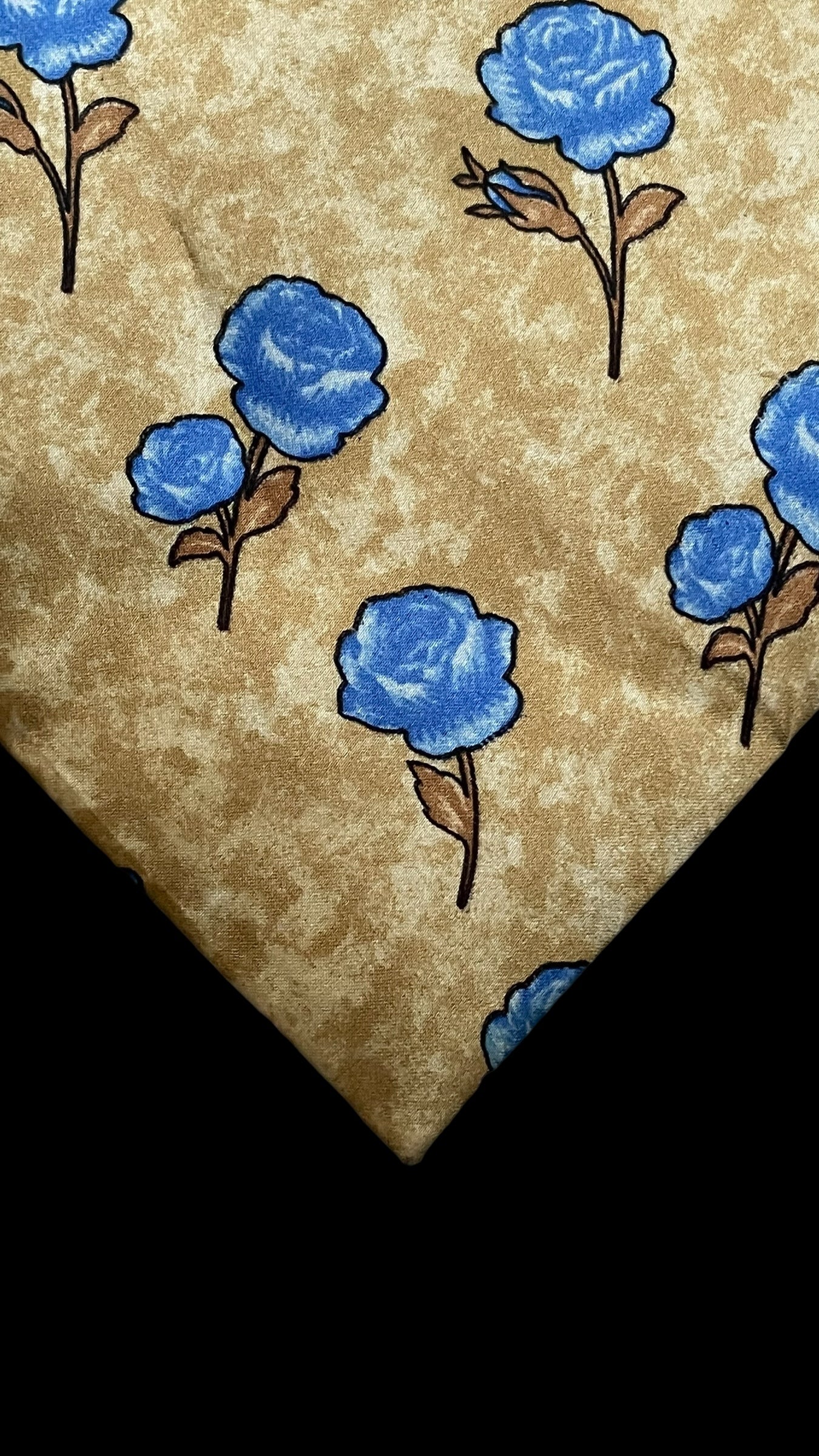 BALENCIAGA Vintage Beige Crepe Silk Tie (9.2 cm by 149 cm)