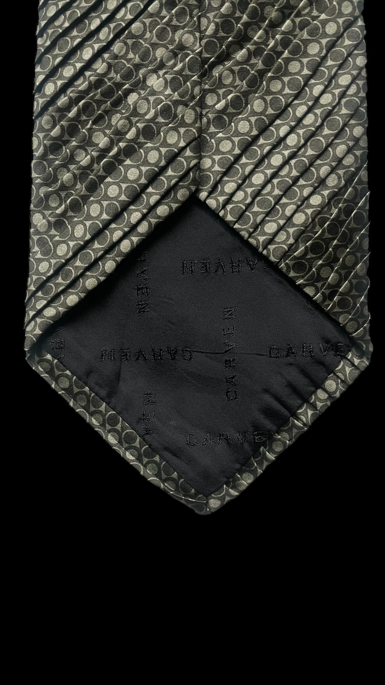 CARVEN Vintage Pleated Crepe Silk Tie (9.4 cm by 147 cm) Geometric Printed.