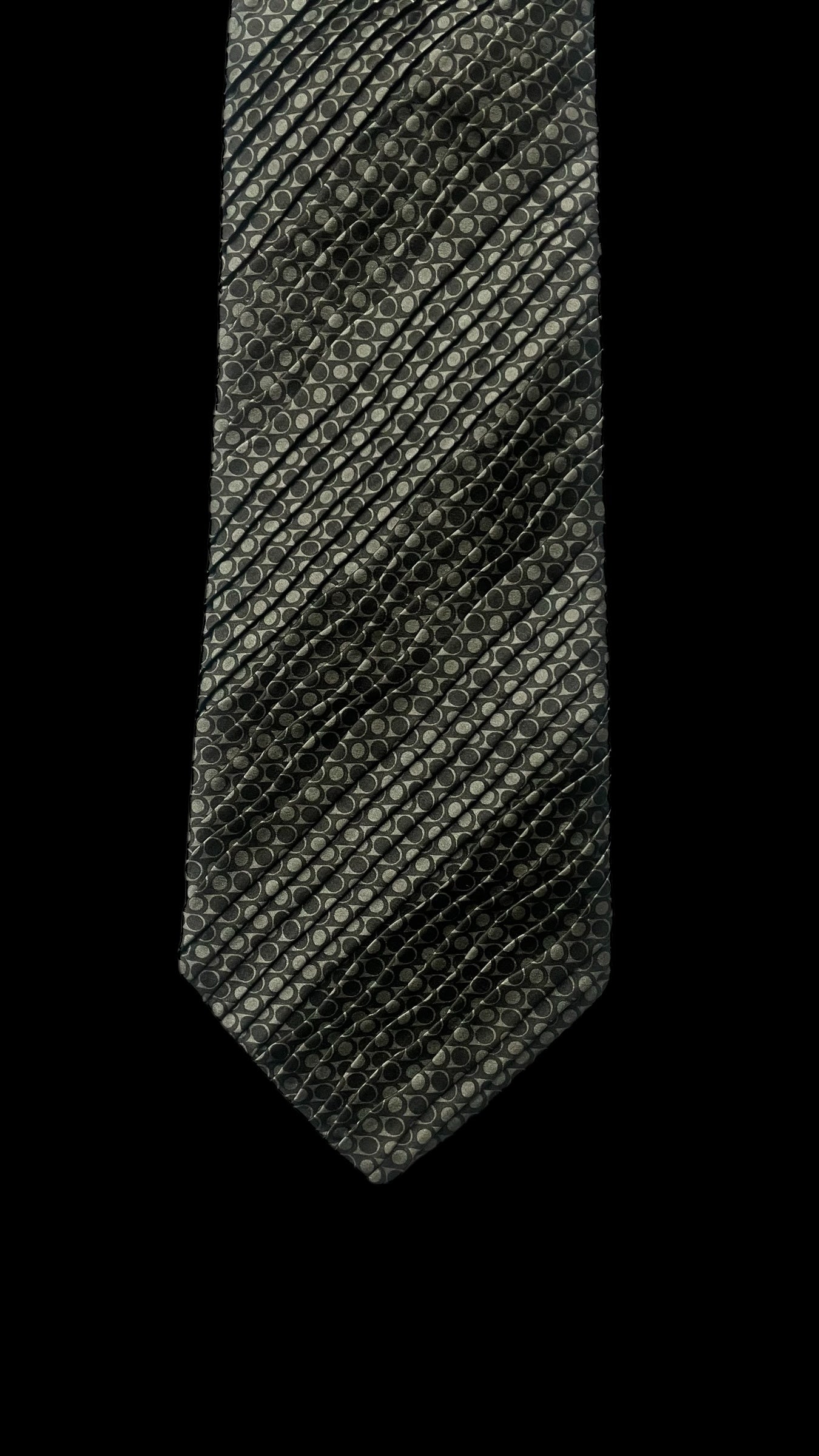 CARVEN Vintage Pleated Crepe Silk Tie (9.4 cm by 147 cm) Geometric Printed.