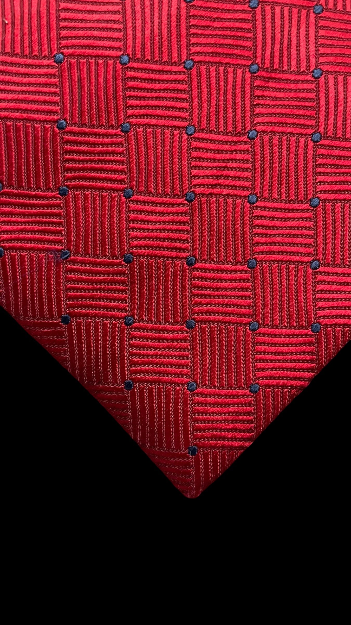 BRIONI Vintage Red Silk Jacquard Tie (9.6 cm by 148.5 cm)