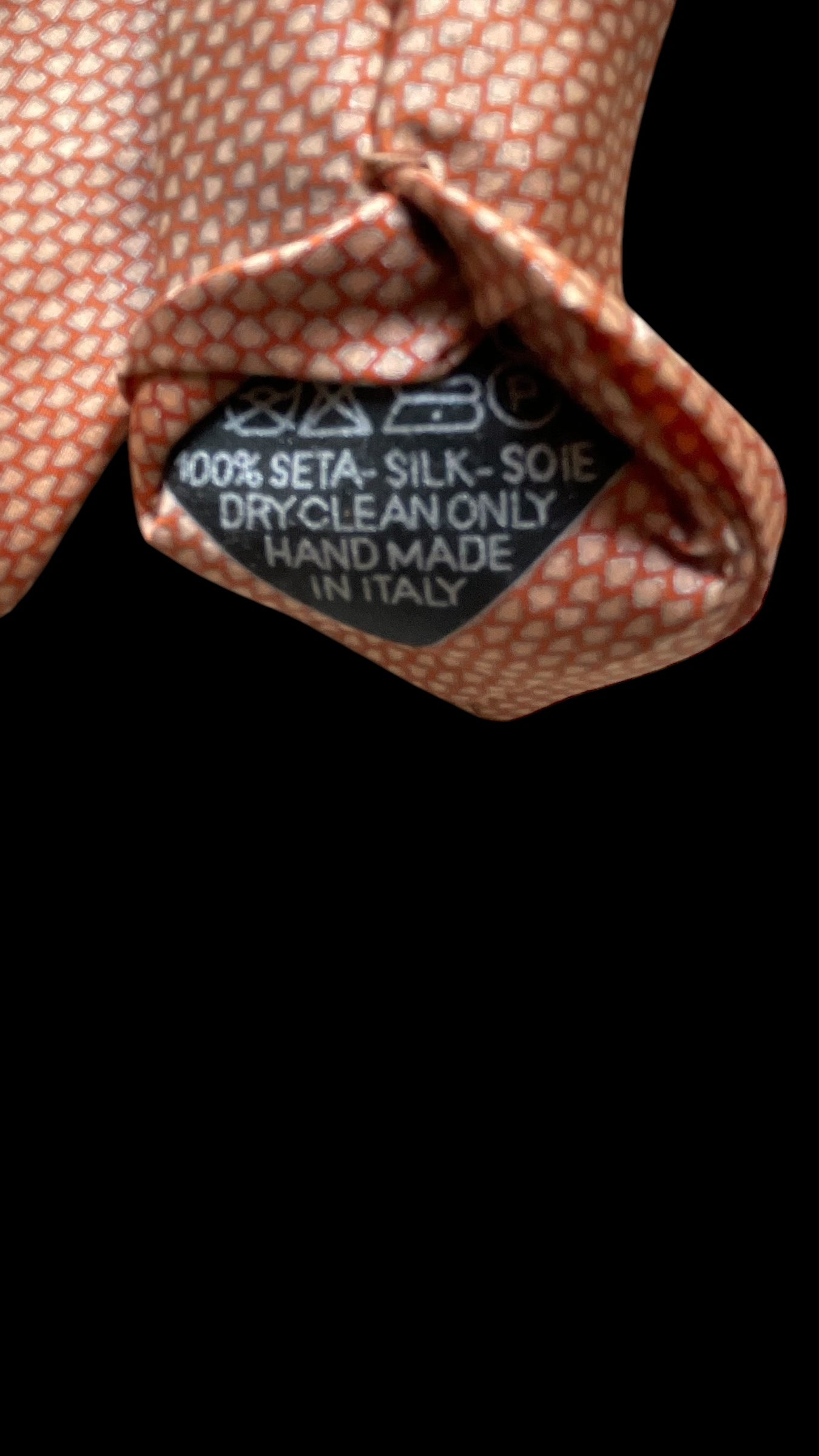 Vintage Orange Geometric Pleated Silk Tie by BRIONI (9 cm by 160 cm) Longer length.