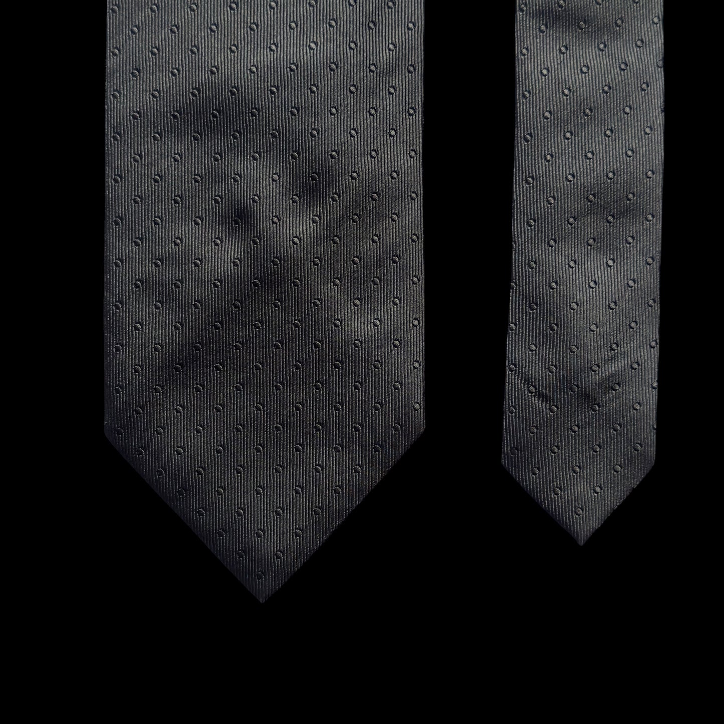 E. MARINELLA per VALEXTRA Vintage Dark Brown Silk Tie (9.7 cm by 151 cm) Longer Length.