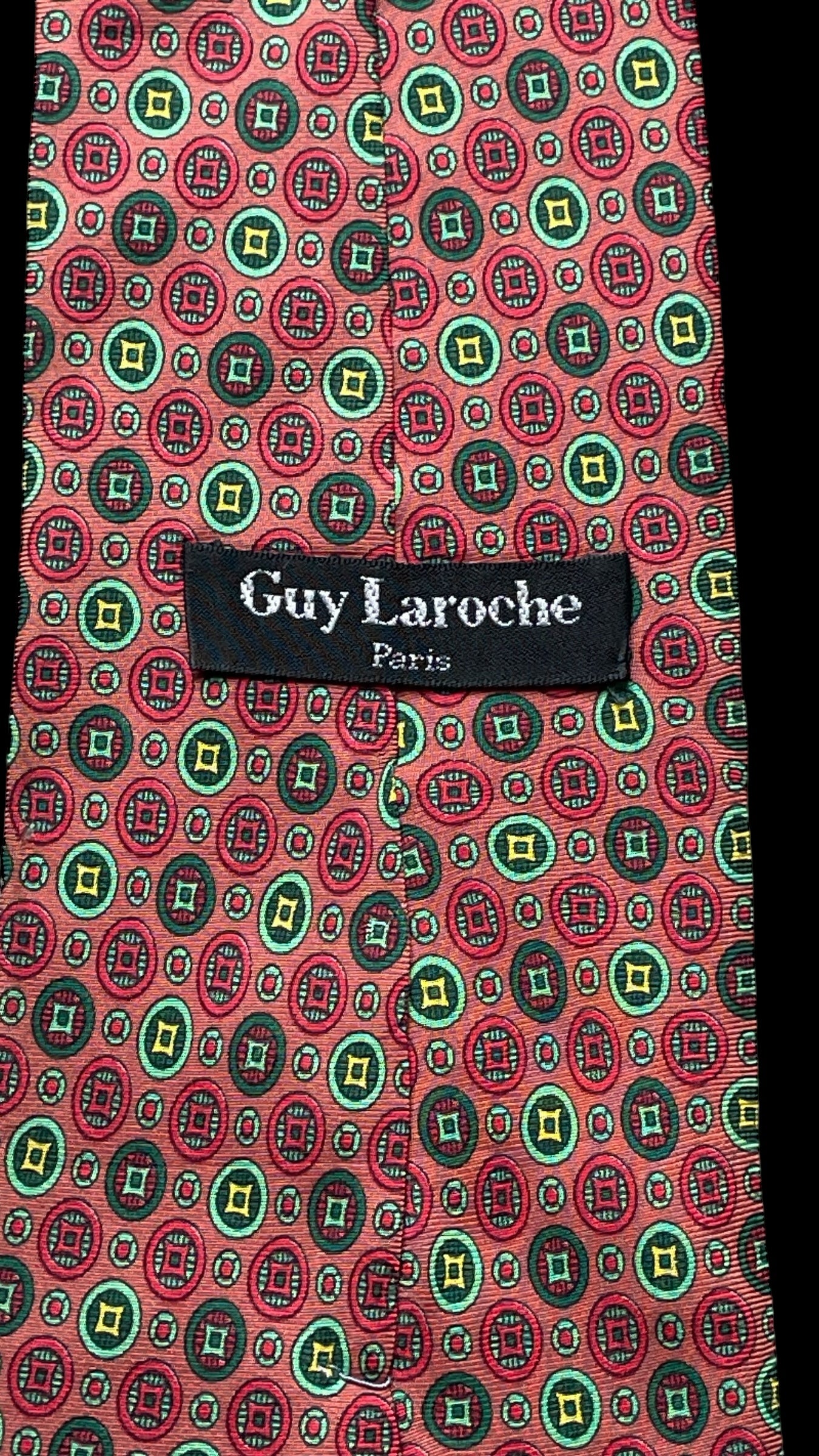 GUY LAROCHE  Vintage Salmon Colour Geometric Dots Silk Tie (9.8 cm by 149 cm)