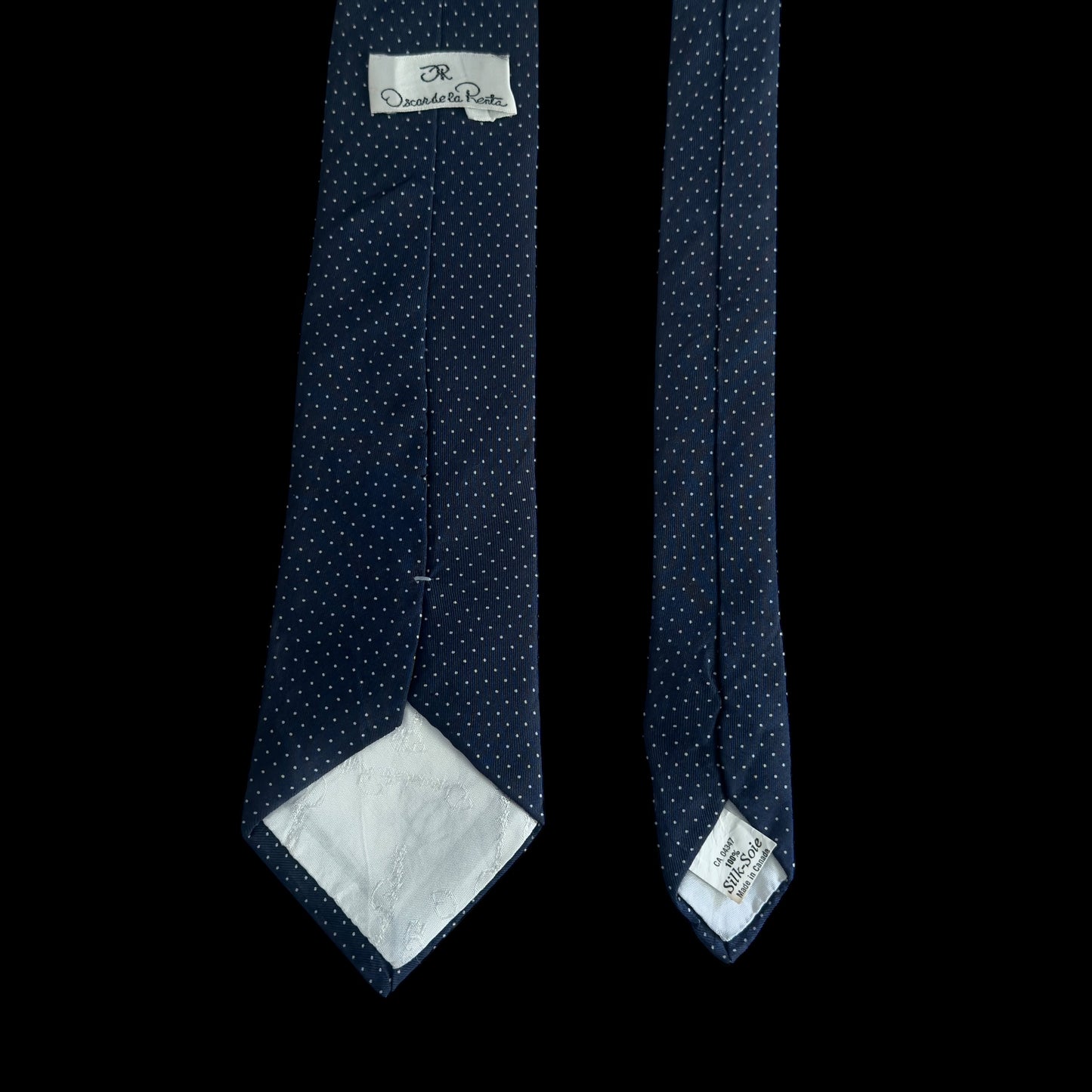 Vintage Navy Blue Polka Dots Silk Tie By OSCAR de la RENTA (8.3 cm by 147 cm)