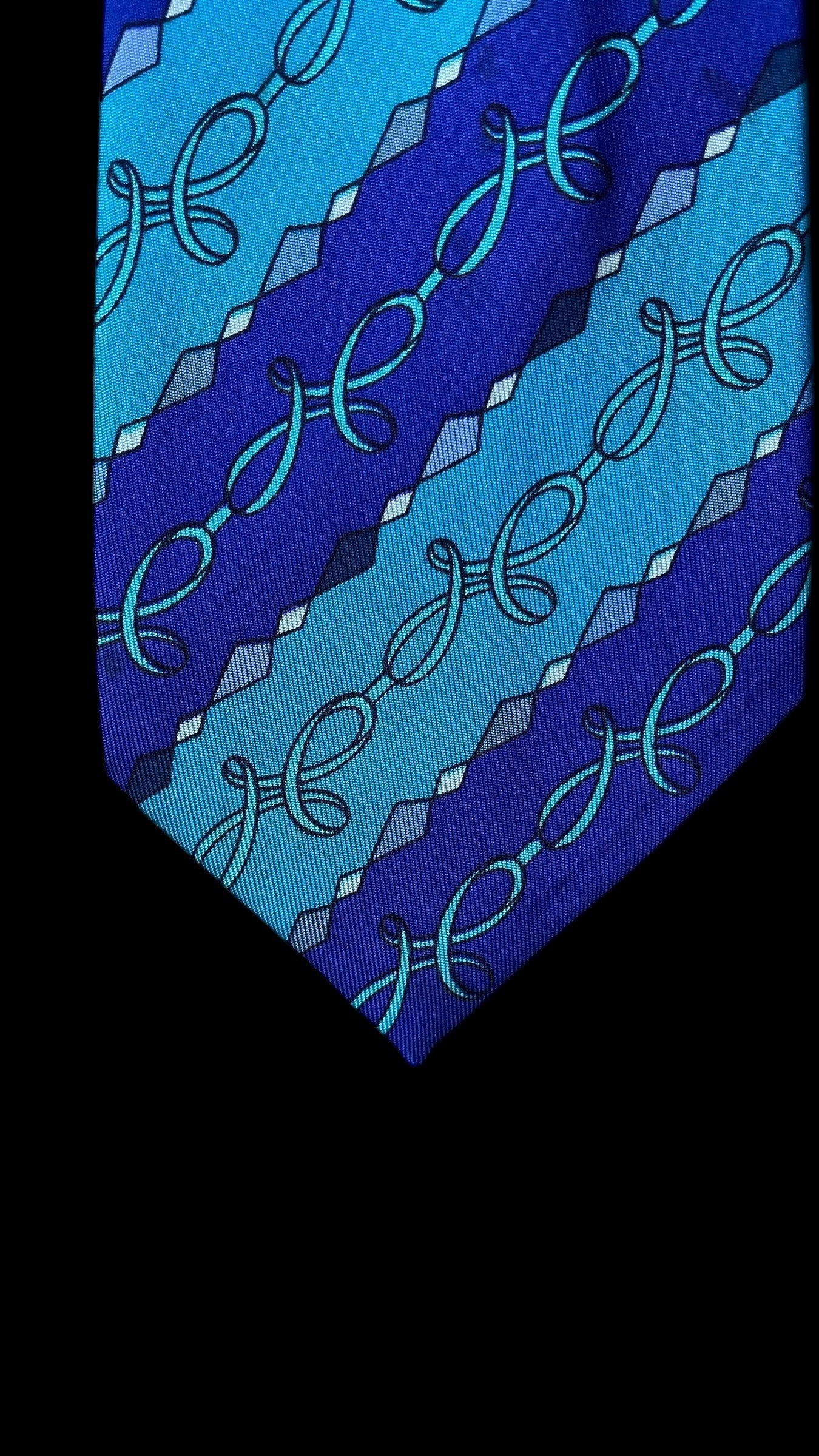 EMILIO PUCCI Vintage Turquoise Psychedelic Silk Tie (8 cm by 135.5 cm) Small Front Size