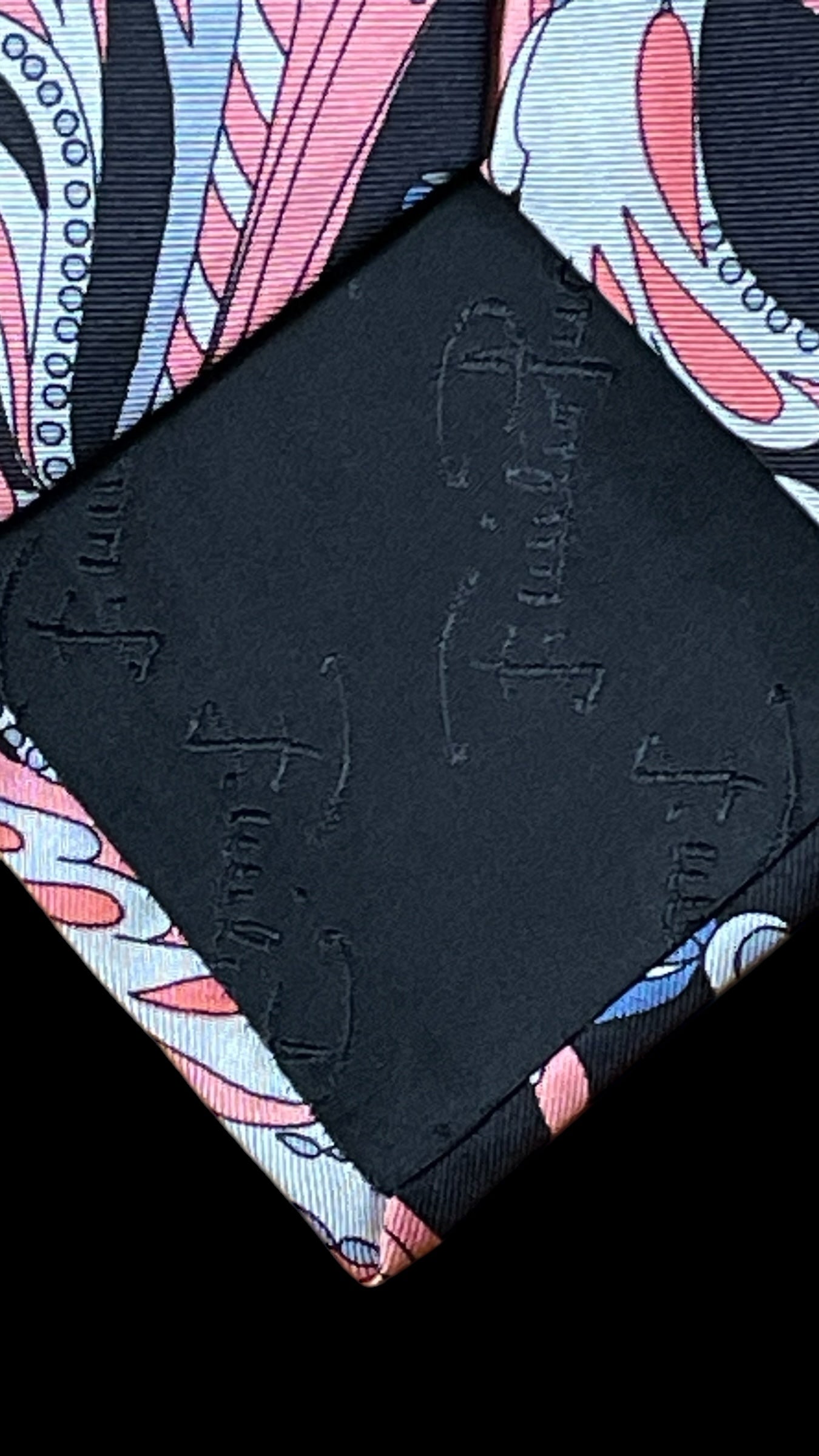 EMILIO PUCCI Vintage Black Psychedelic Silk Tie (9.2 cm by 142 cm) Normal Front Size.