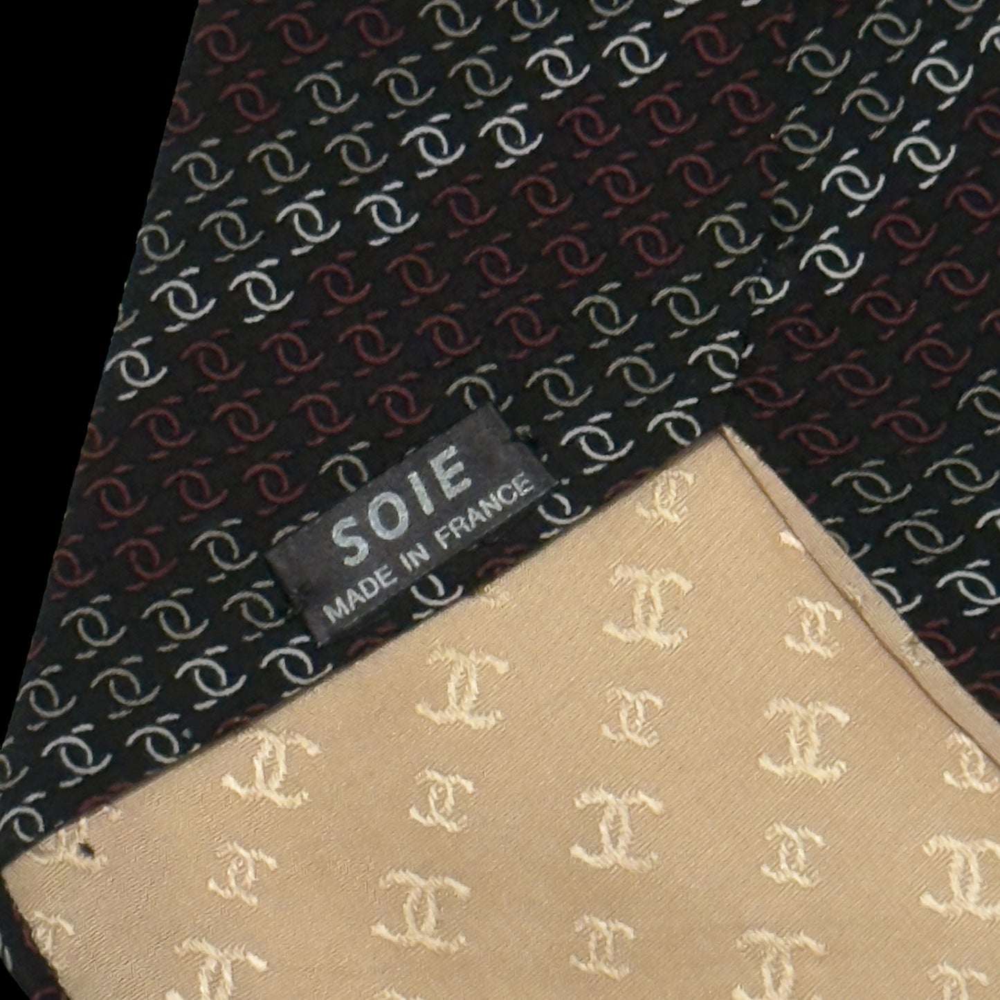 CHANEL Vintage Dark Brown CC Logos Crepe Silk Tie (10.3 cm by 149 cm) Wider Front.