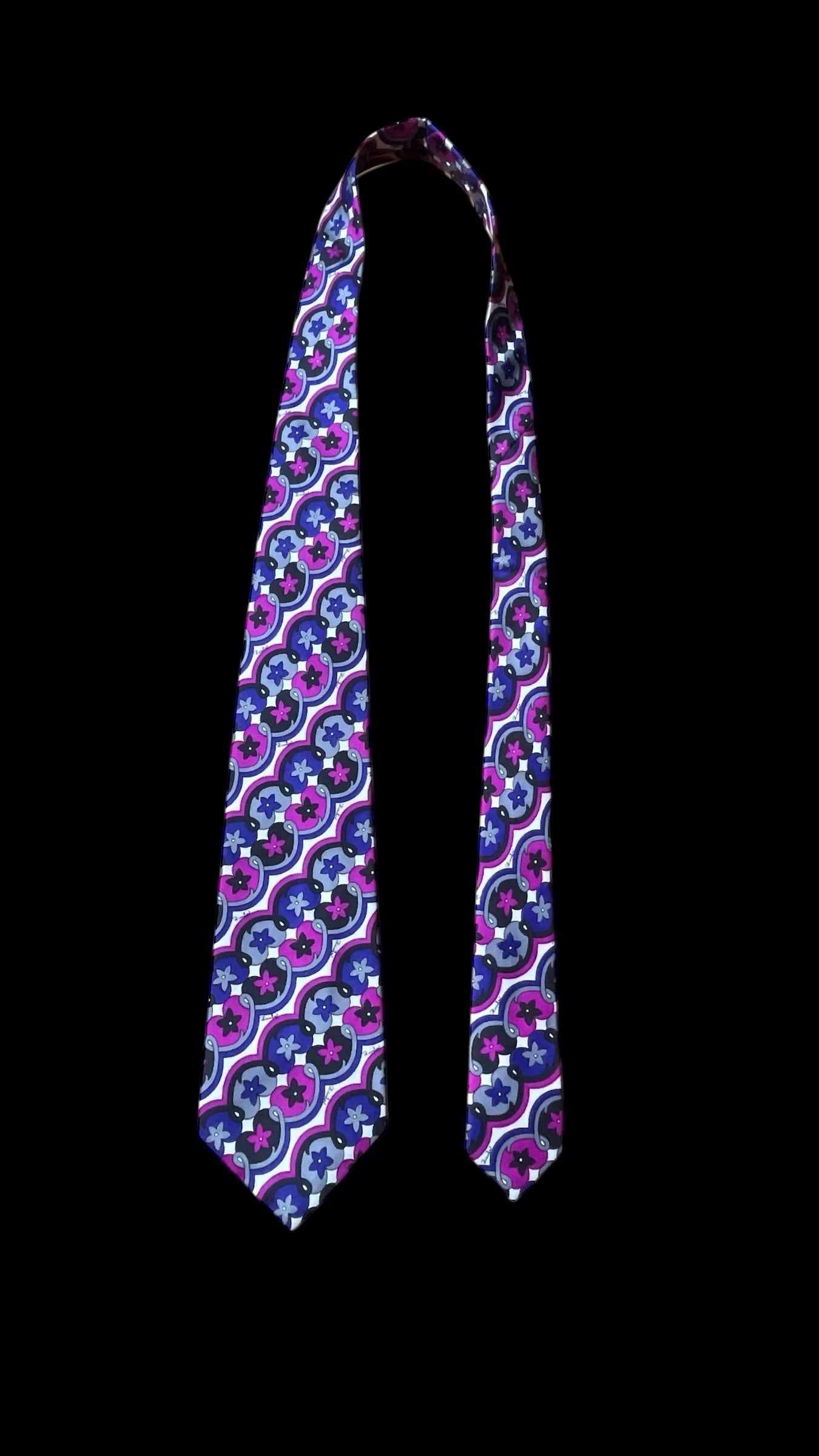 EMILIO PUCCI Vintage White Psychedelic Silk Tie (9 cm by 128.5 cm)