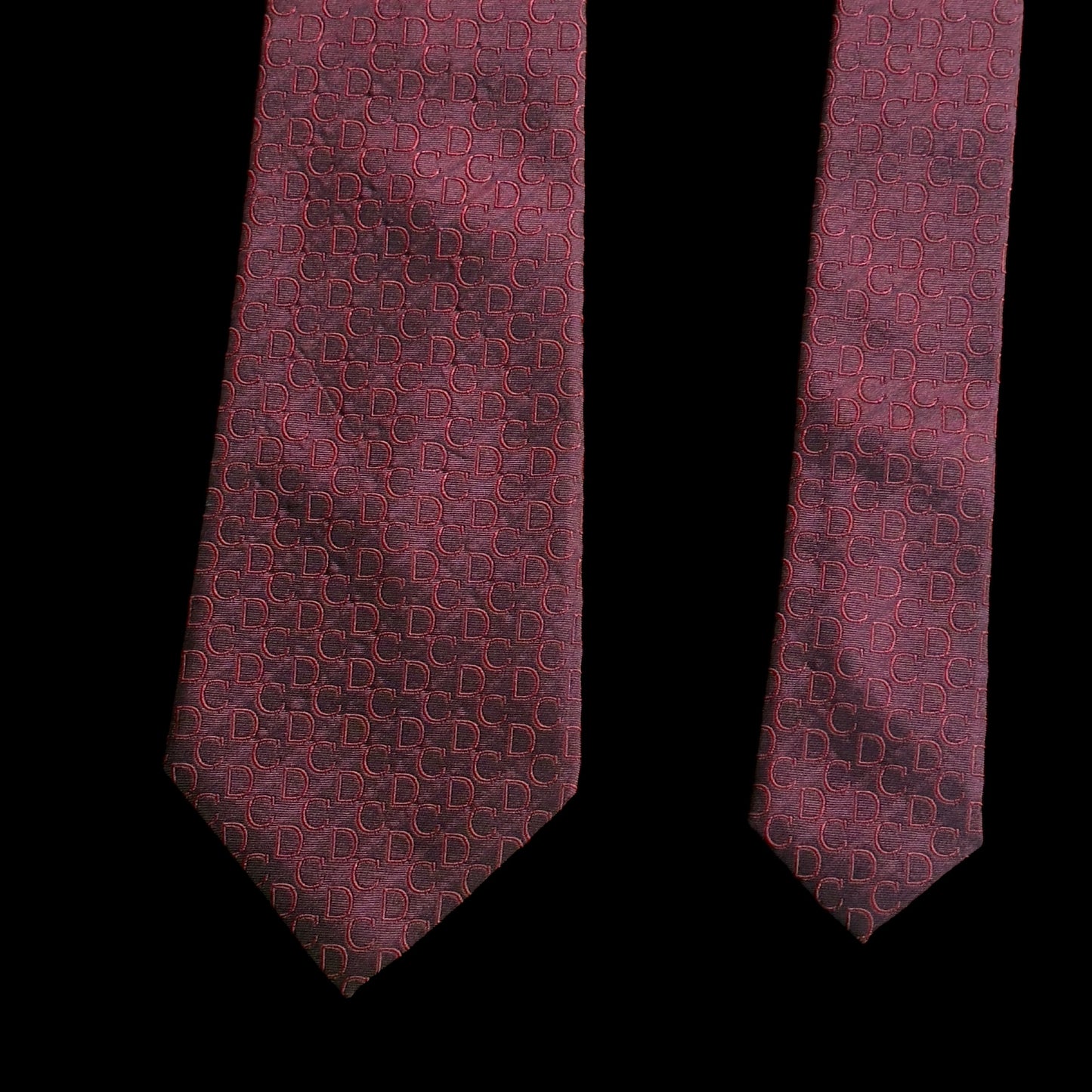 (CHRISTIAN) DIOR Vintage Burgundy CD Logos Silk Jacquard Tie (8.7 cm by 150 cm)
