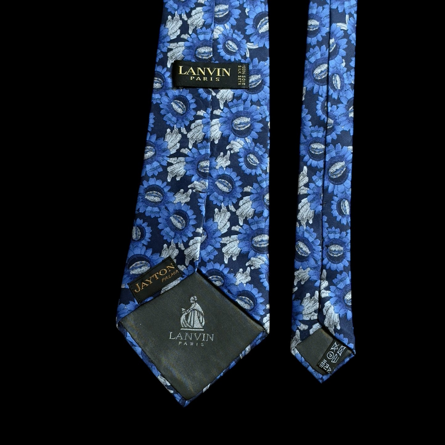 LANVIN Vintage Navy Blue Floral Crepe Silk Tie (10 cm by 147 cm)