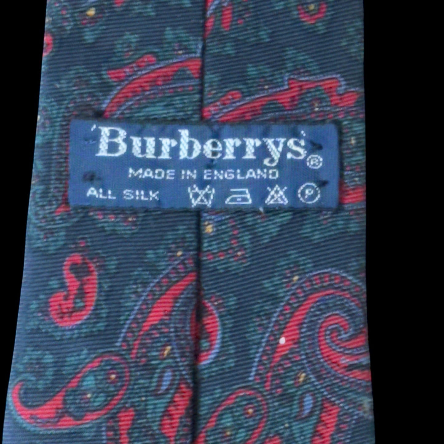 BURBERRYS Vintage Navy Blue Paisley Silk Tie (8.7 cm by 148 cm)