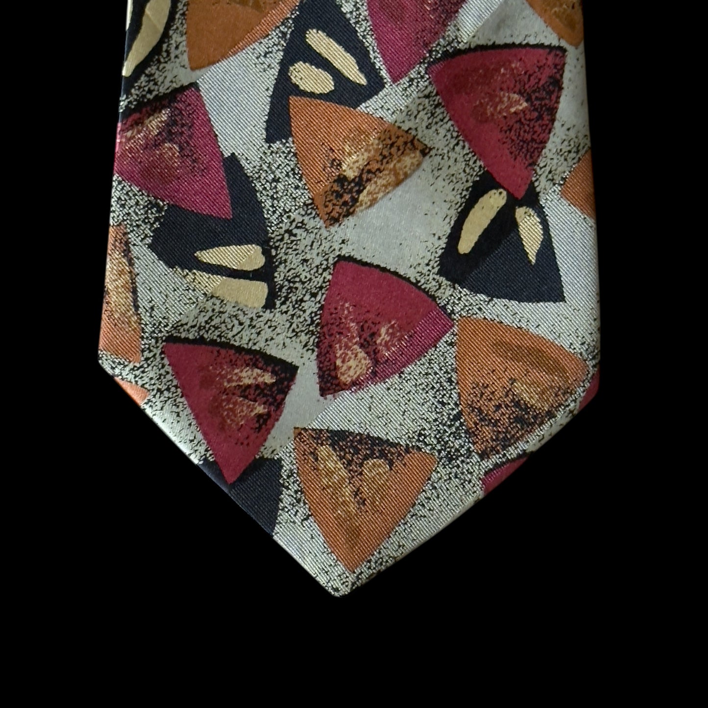 Vintage Beige Abstract Crepe Silk Jacquard Tie By BRIONI (9.2 cm by 150.5 cm)