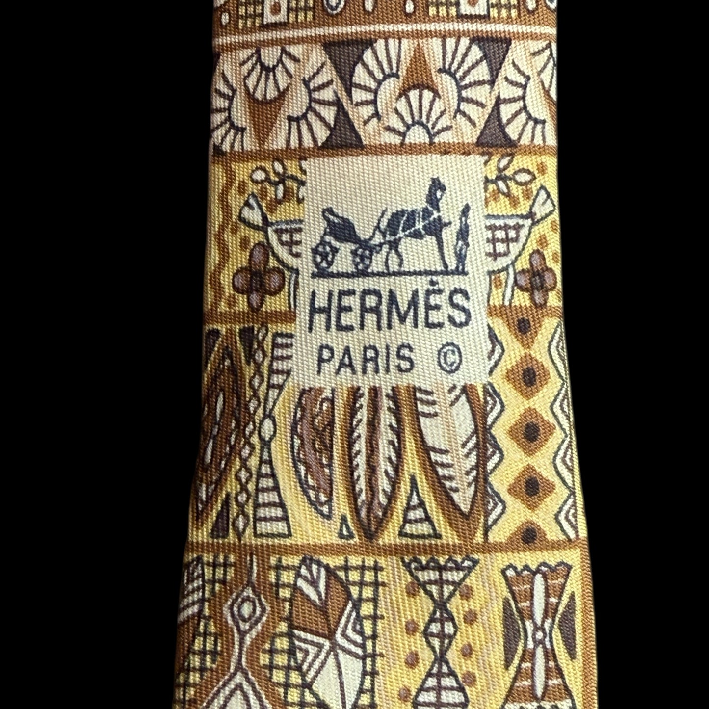 Vintage Yellow Aztec Egyptian Print Silk Tie by HERMES (9.5 cm by 148 cm)
