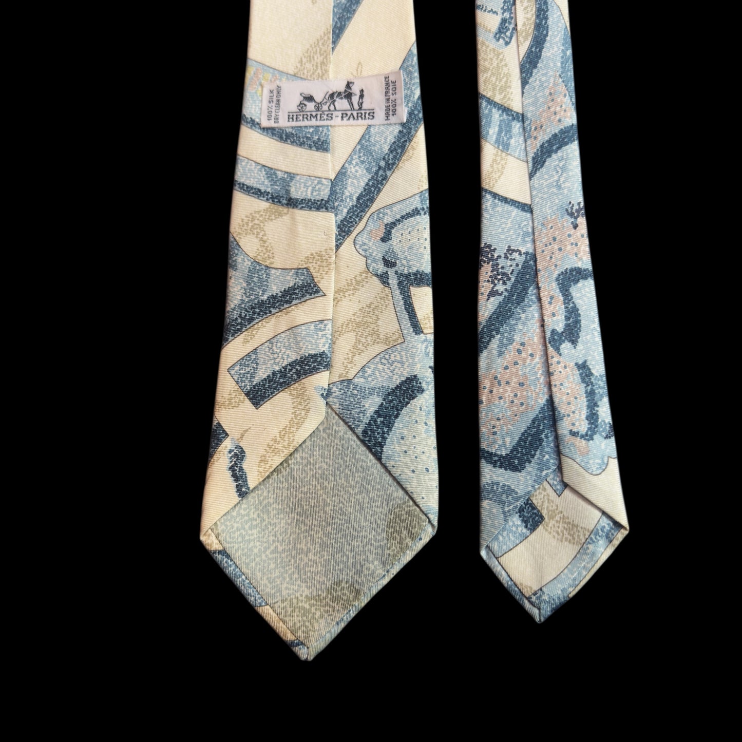 Vintage Off White Abstract Print Silk Tie by HERMES (8.5 cm by 144 cm) design by Zoe Pauwels.