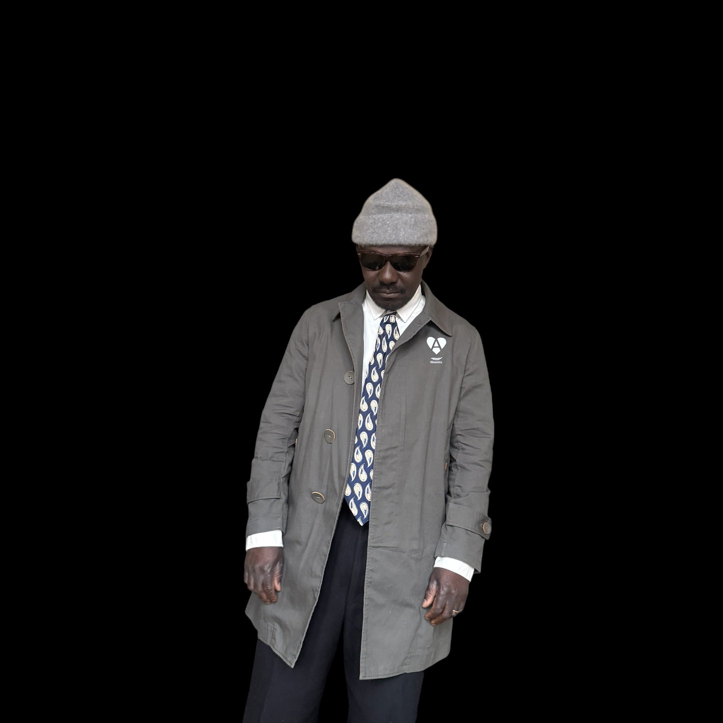 CECIL GEE Vintage Navy Blue Abstract Paisley Silk Tie (9 cm by 151 cm) Normal Front Width.