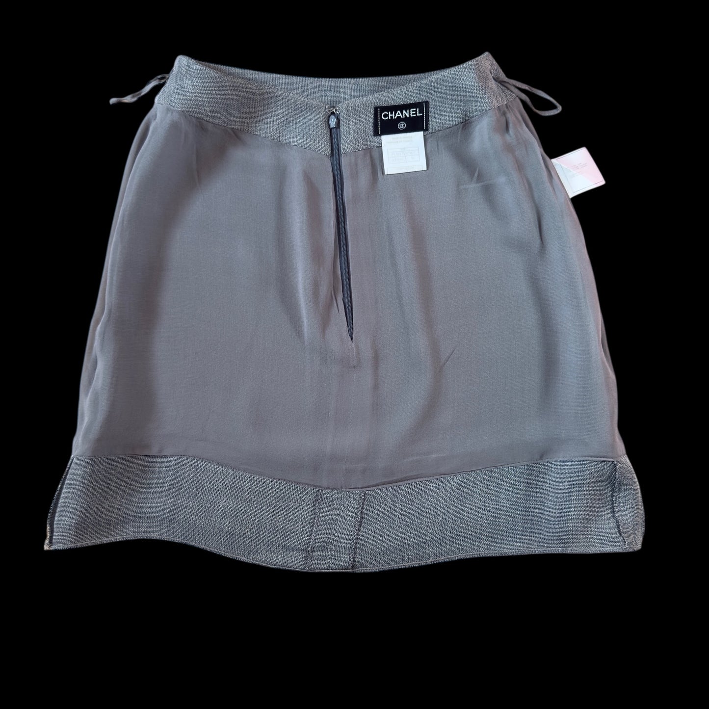 CHANEL Vintage Grey Top/Skirt Set . Size 36 (Extra Small).
